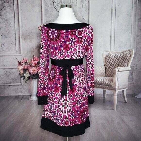 𝅺maggy London Pink Geometric Lined Scoop Neck Knee Length Sheath Dress Size 6 - Picture 10 of 13